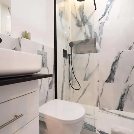 Mbm - Upper Marais