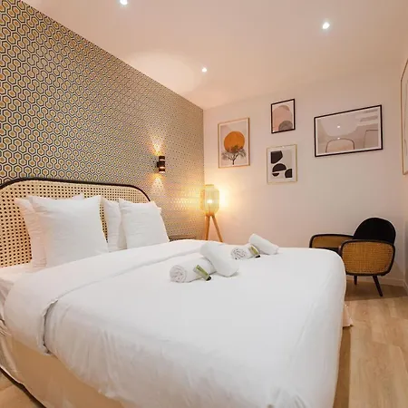 Mbm - Upper Marais Paris
