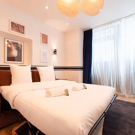 Mbm - Upper Marais * Paris